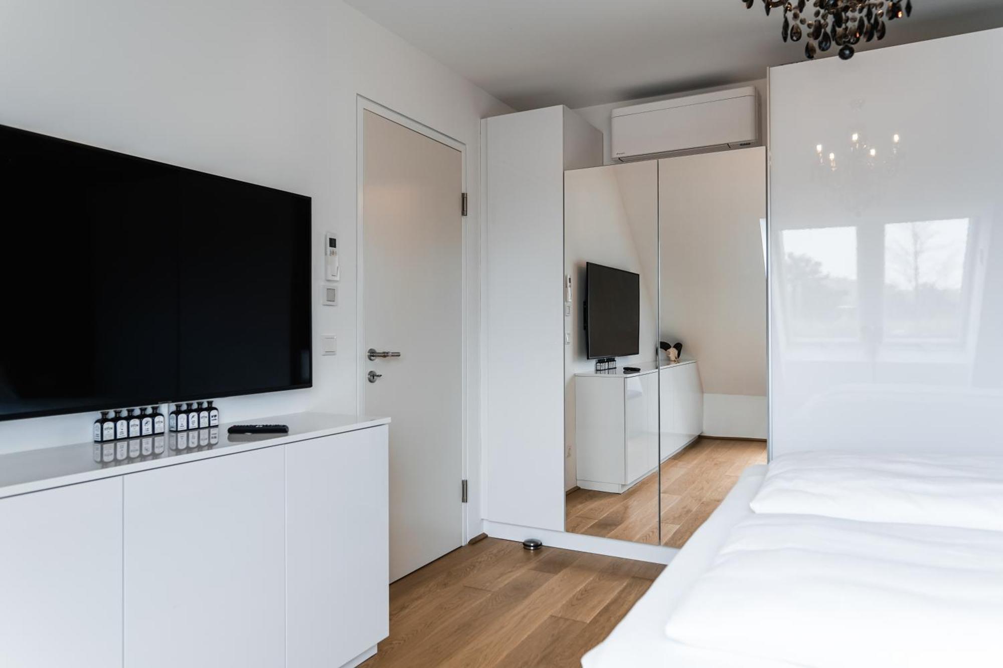 Modern Stylish Design Apartment With Free Parking Emily Vienna Luaran gambar